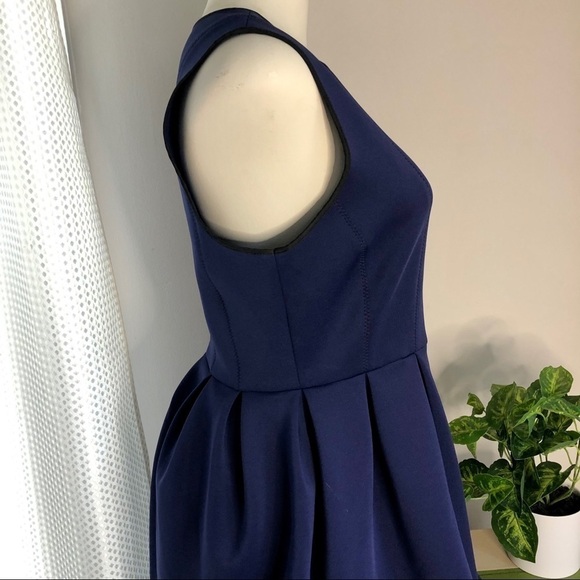 Blue Scuba Material Skater Scoop Neck Sleeveless Dress Large - Picture 5 of 8